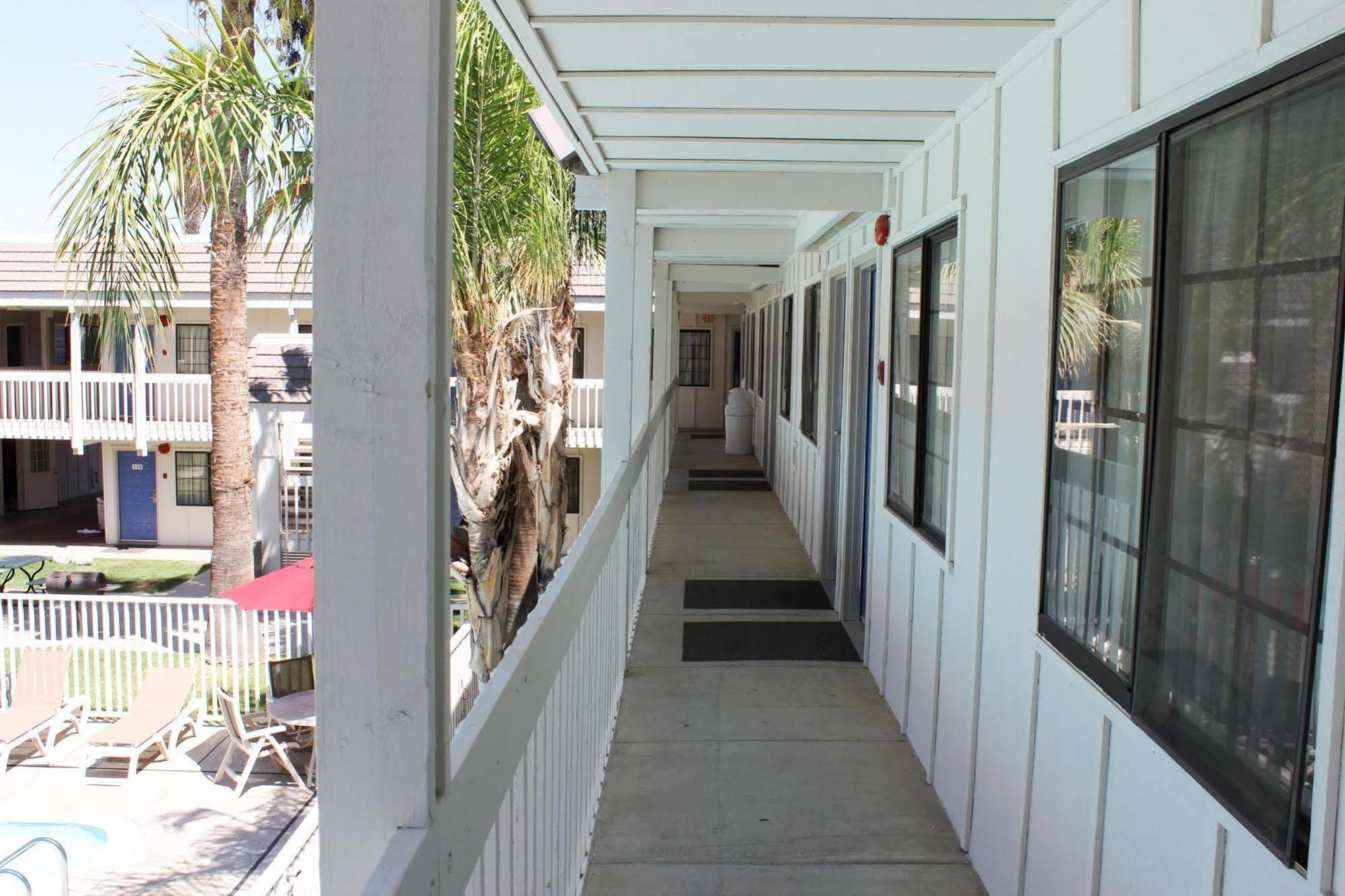 Motel 6-Coalinga, Ca - East Exterior foto